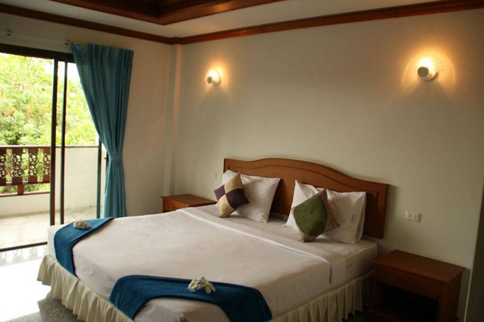 Marina Beach Resort - Sha Extra Plus Lamai Beach  Exterior foto